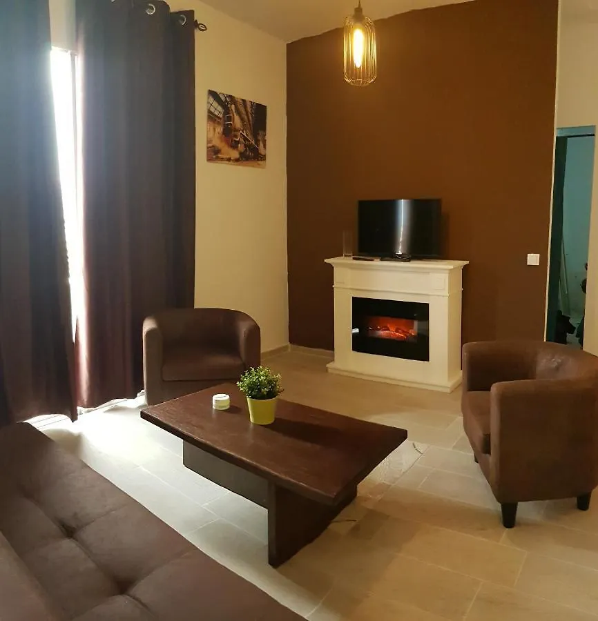 La Naval 209, 5ºa - Londres - location